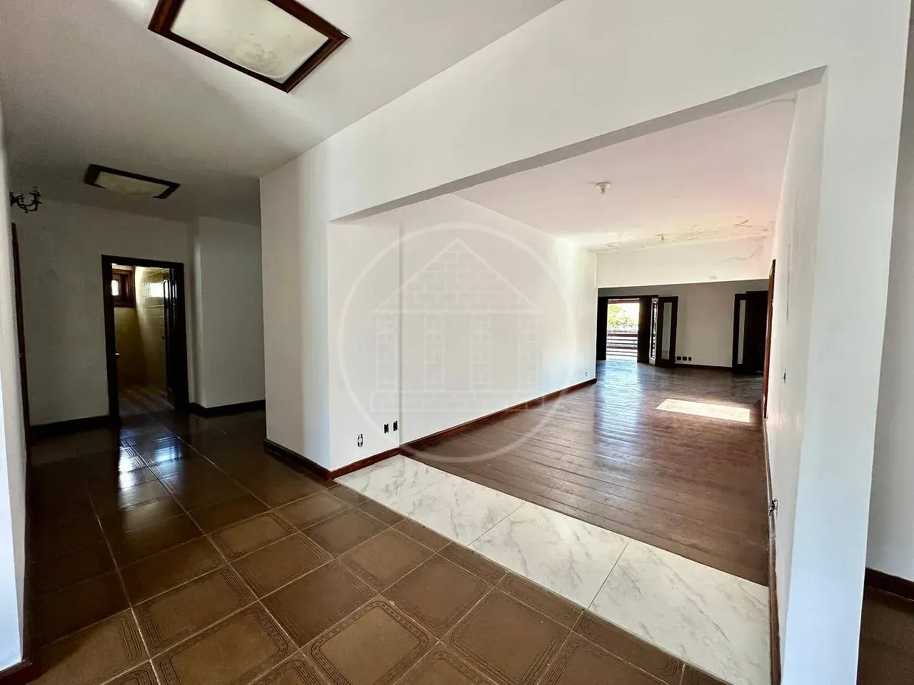Casa, 4 quartos, 300 m² - Foto 8
