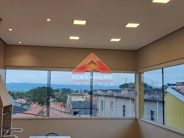 Casa com 125m² 3 quartos e 1 banheiro, à venda, no bairro Jardim Itapoã em São José dos Campos
