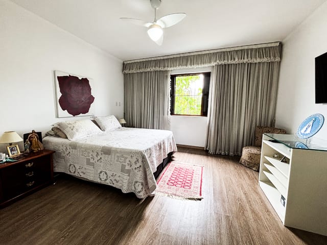 Casa com 348m² 4 quartos e 4 banheiros, à venda, no bairro Brooklin Paulista em São Paulo