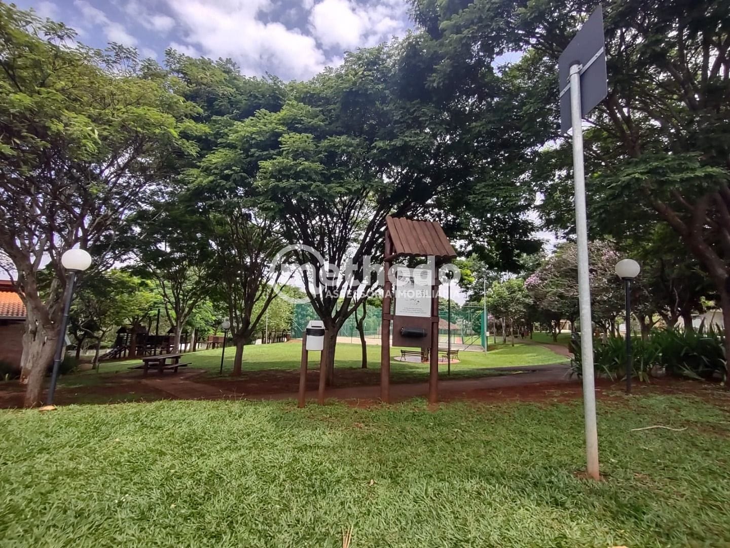 Casa, 3 quartos, 278 m² - Foto 52