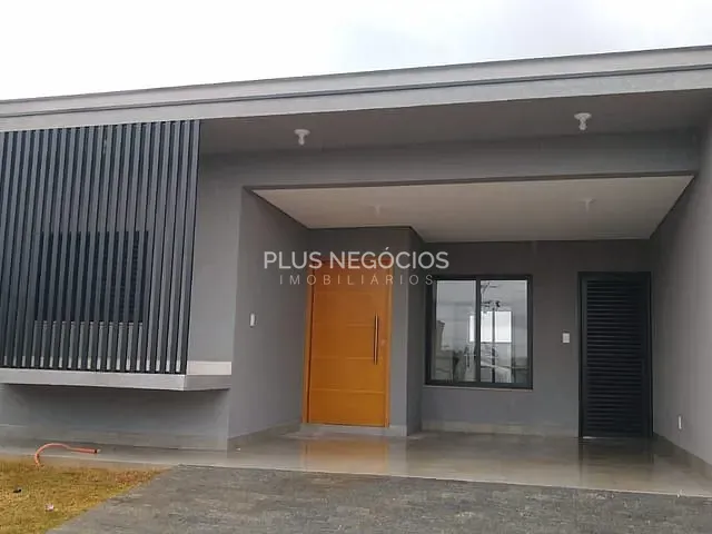 Casa com 200m² 3 quartos e 2 banheiros, à venda, no bairro Wanel Ville em Sorocaba