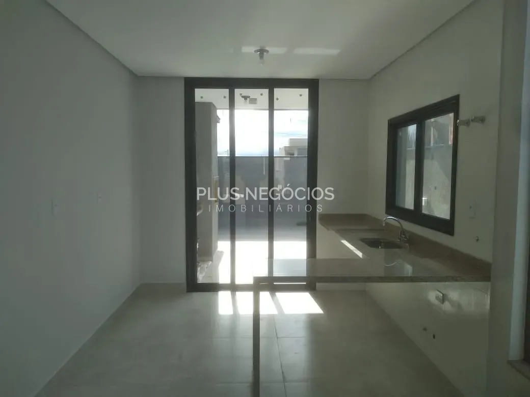 Casa, 3 quartos, 131 m² - Foto 4