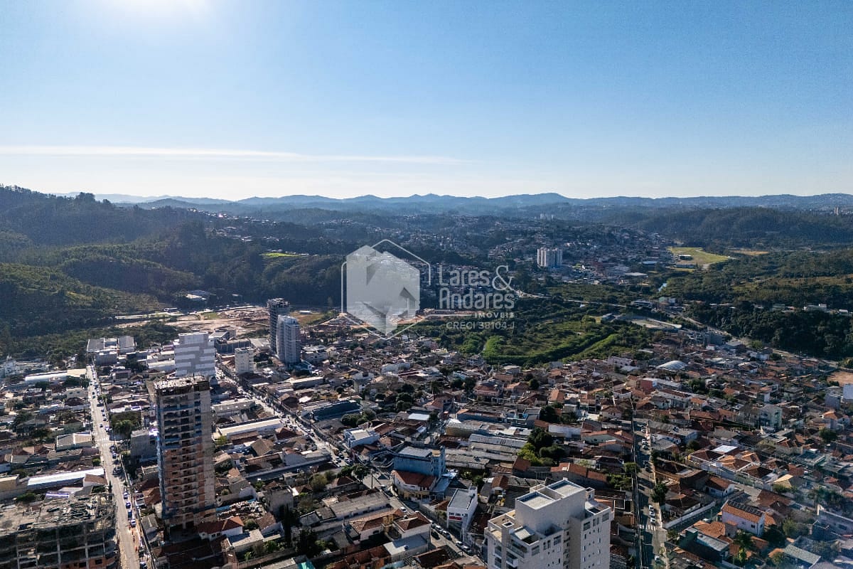 Casa à venda com 3 quartos, 181m² - Foto 17