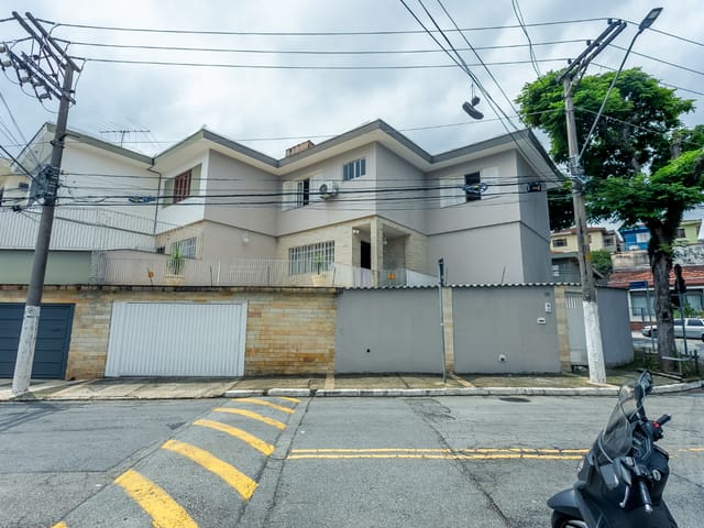 Casa com 174m² 3 quartos e 4 banheiros, à venda, no bairro Parque Jabaquara em São Paulo