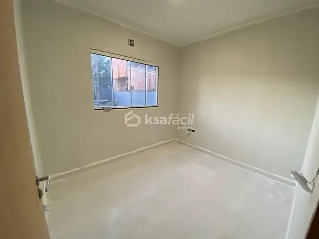 Casa com 360m² 3 quartos e 2 banheiros, à venda, no bairro Vila Santa Luzia em Campo Grande