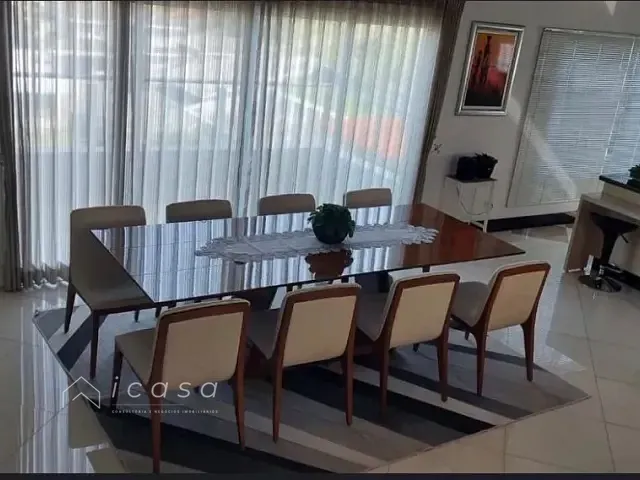 Casa com 1000m² 3 quartos e 3 banheiros, à venda, no bairro Jardim Terras de Santa Helena em Jacareí