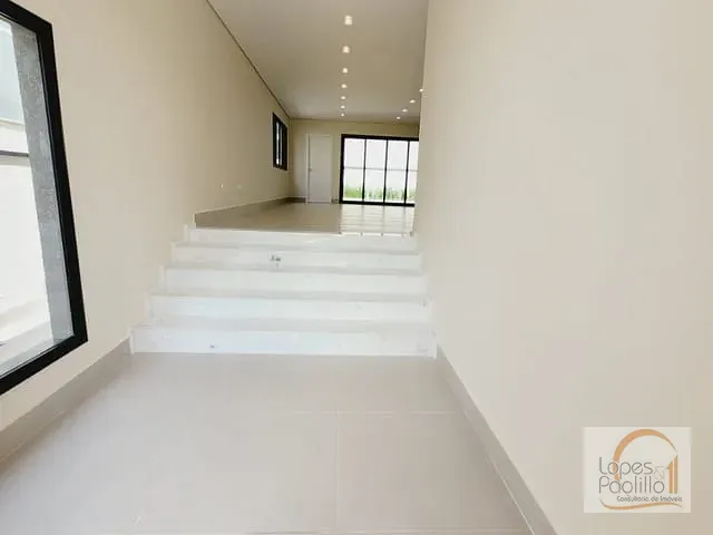 Casa com 360m² 3 quartos e 4 banheiros, para alugar, no bairro Nova Gardênia em Atibaia