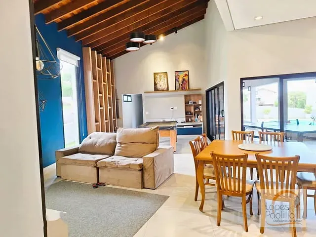 Casa com 650m² 4 quartos e 4 banheiros, à venda, no bairro Condomínio Jardim Flamboyan em Bragança Paulista