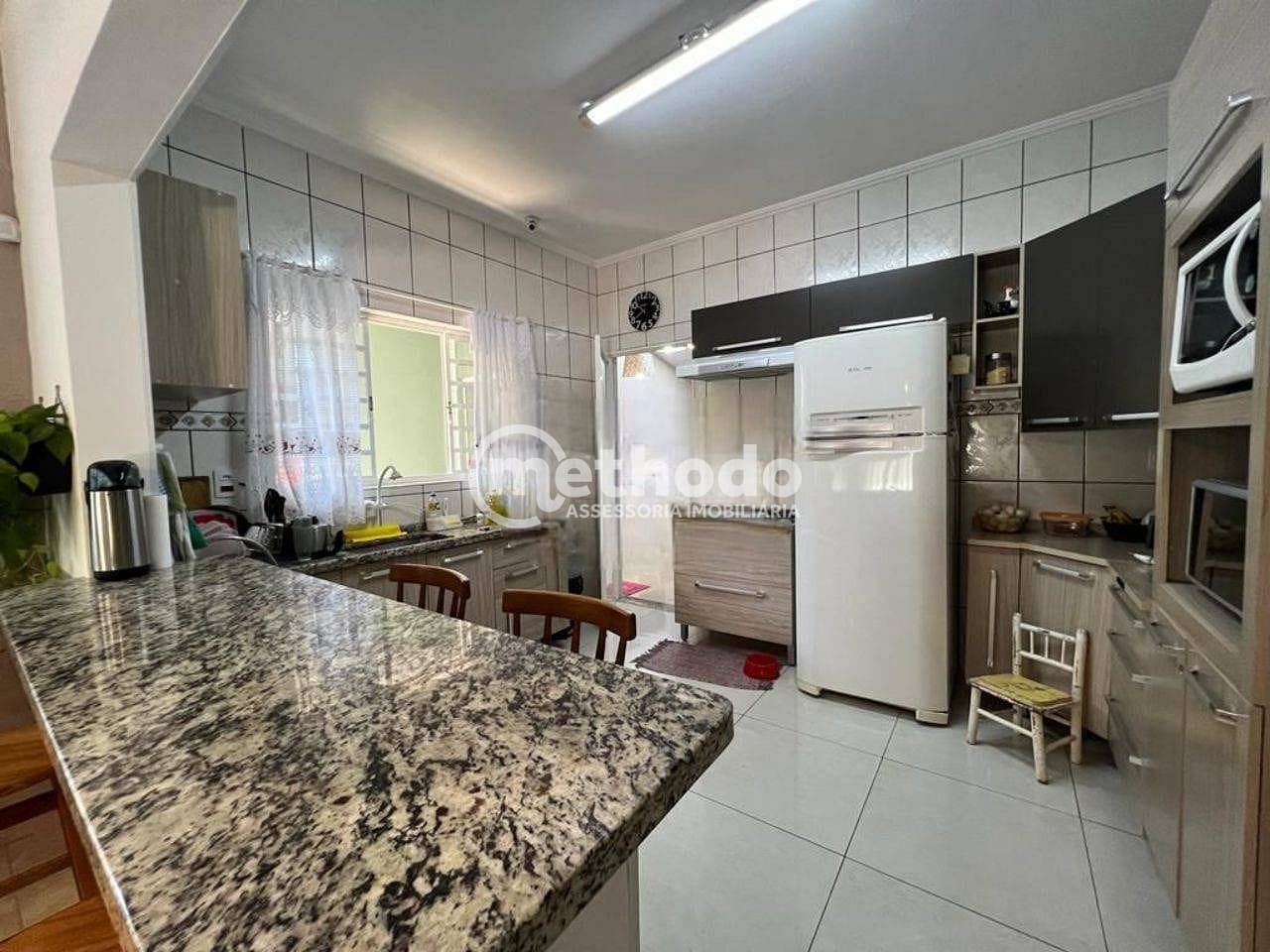 Casa, 3 quartos, 250 m² - Foto 10