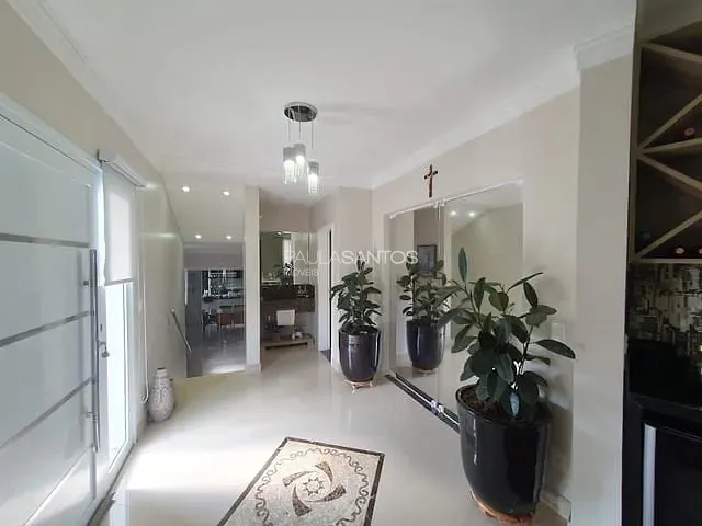 Casa com 1050m² 4 quartos e 5 banheiros, à venda, no bairro Jardim Arco Rio Verde em Araçoiaba da Serra
