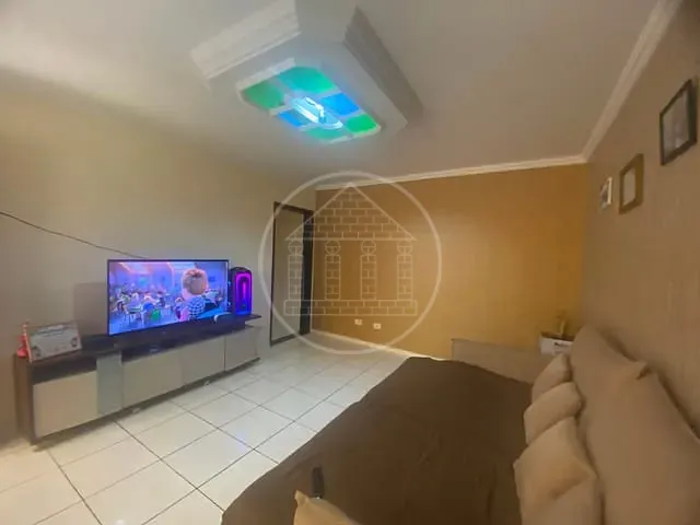 Casa com 240m² 4 quartos e 3 banheiros, à venda, no bairro Parque São Miguel em São Paulo