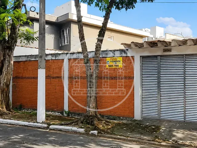 Casa à venda ou para alugar, no bairro Jardim Promissão em São Paulo