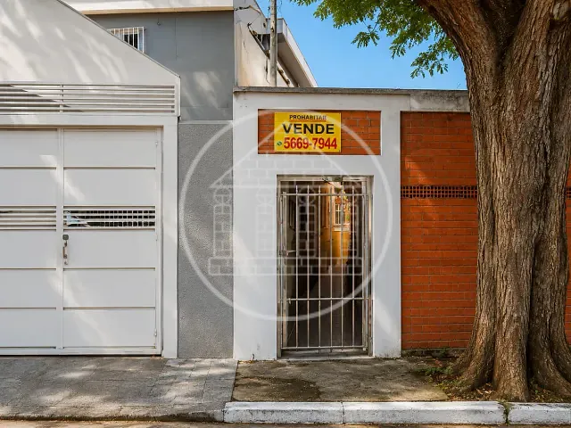 Casa à venda ou para alugar, no bairro Jardim Promissão em São Paulo