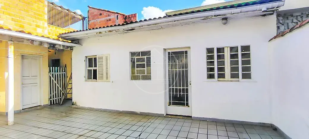 Casa, 3 quartos, 250 m² - Foto 1