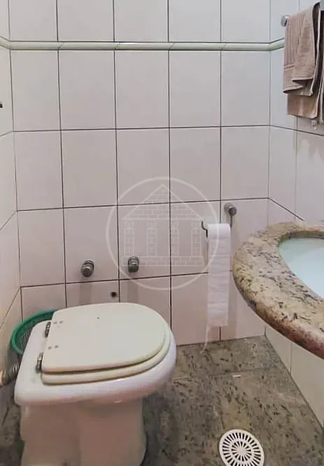 Casa, 3 quartos, 250 m² - Foto 19