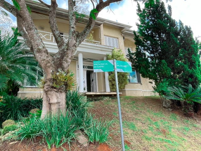 Foto do Casa - Casa no condomínio Condomínio Euroville 1 para venda com 3 quartos, sendo 3 suítes, 450m² | Lares e Andares Imóveis