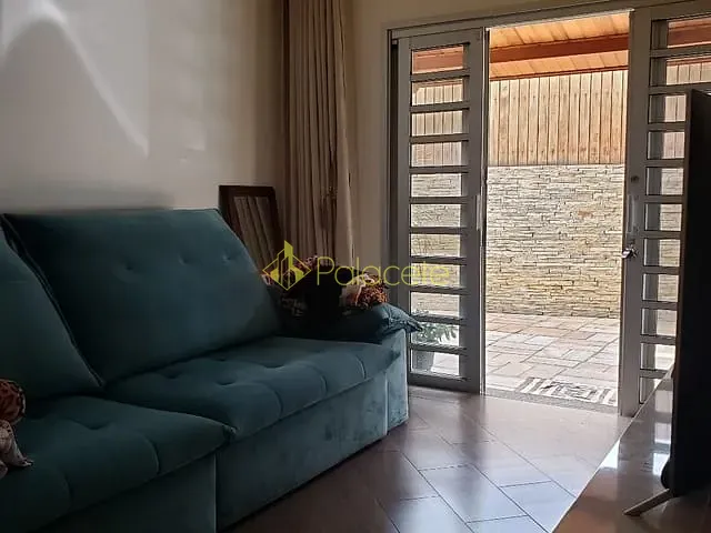 Casa com 300m² 3 quartos e 3 banheiros, à venda, no bairro Vila São José em Taubaté