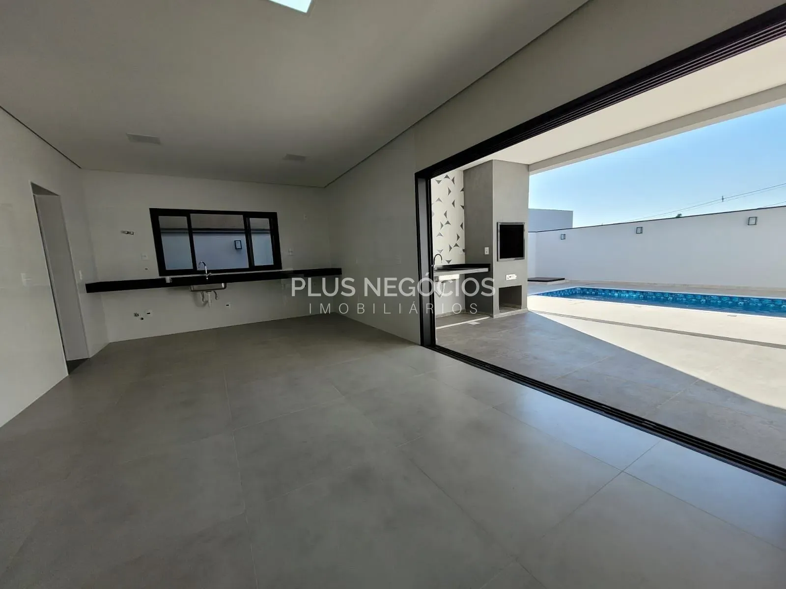Casa, 3 quartos, 218 m² - Foto 6