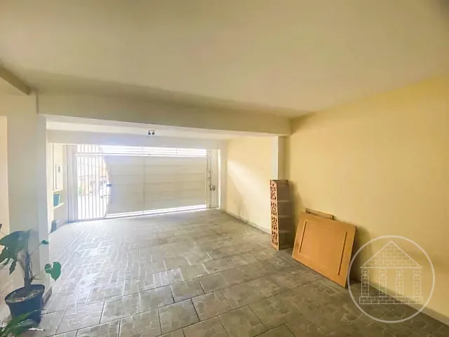 Casa com 195m² 3 quartos e 2 banheiros, à venda, no bairro Jardim Santa Fé (Zona Sul) em São Paulo