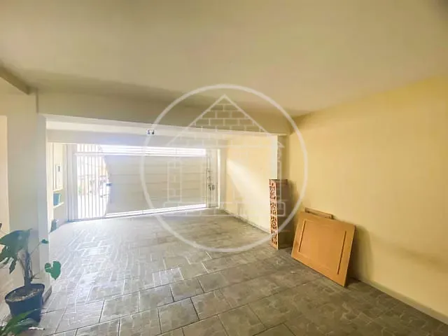 Casa com 195m² 3 quartos e 2 banheiros, à venda, no bairro Jardim Santa Fé (Zona Sul) em São Paulo