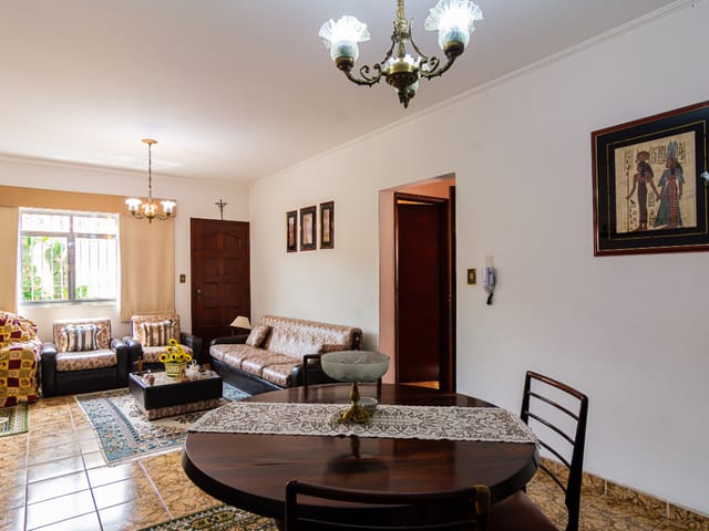 Casa com 290m² 3 quartos e 4 banheiros, à venda, no bairro Jardim Iracema em São Paulo