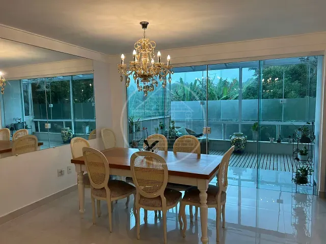Casa com 300m² 4 quartos e 6 banheiros, à venda ou para alugar, no bairro Brooklin Paulista em São Paulo