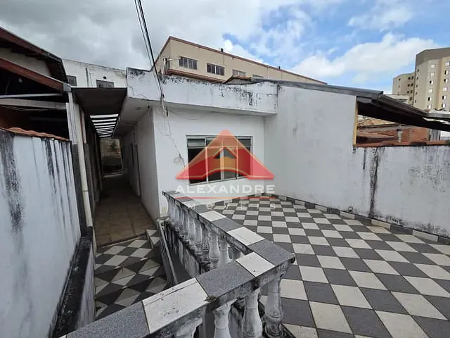 Casa com 145m² 1 quarto e 1 banheiro, à venda, no bairro Jardim Souto em São José dos Campos