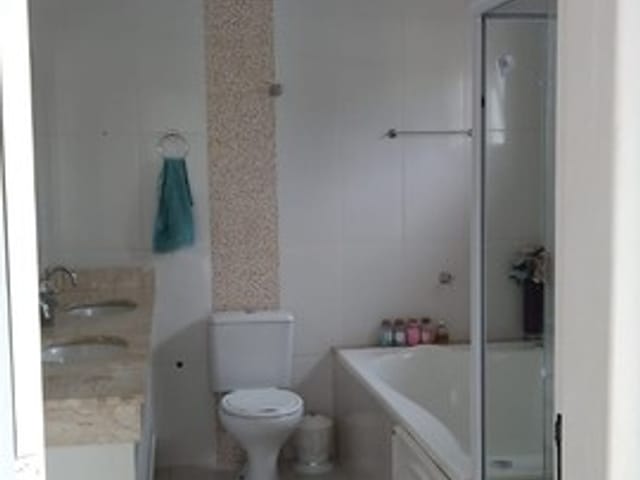 Casa com 250m² 4 quartos e 2 banheiros, à venda, no bairro Caminho Novo em Tremembé