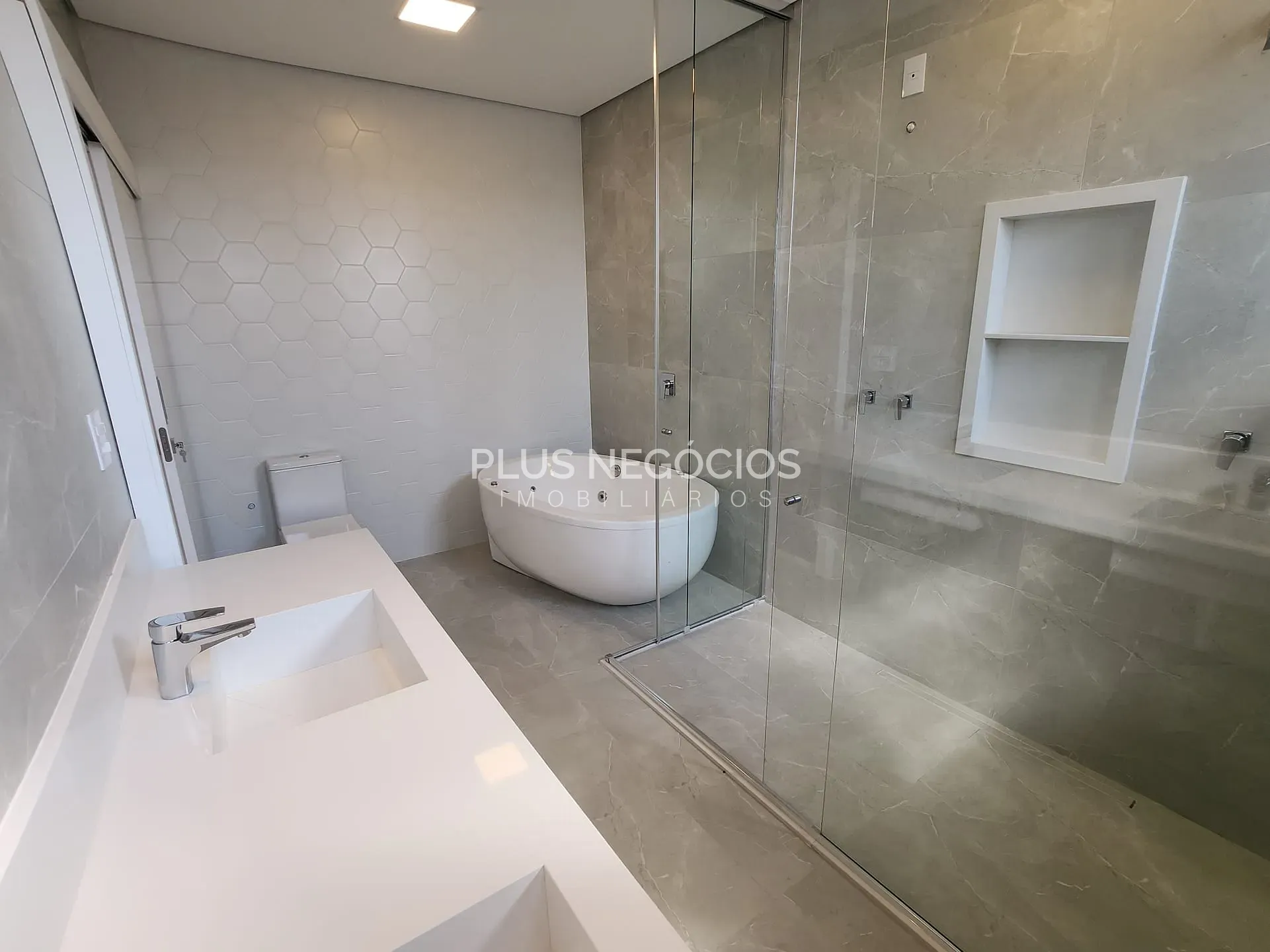 Casa, 4 quartos, 323 m² - Foto 10