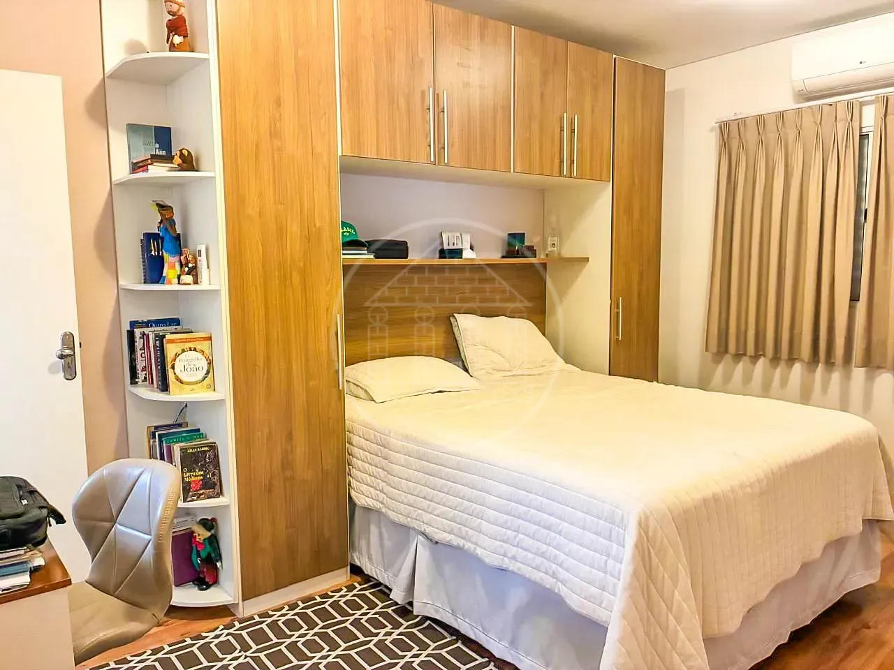 Casa, 2 quartos, 250 m² - Foto 13