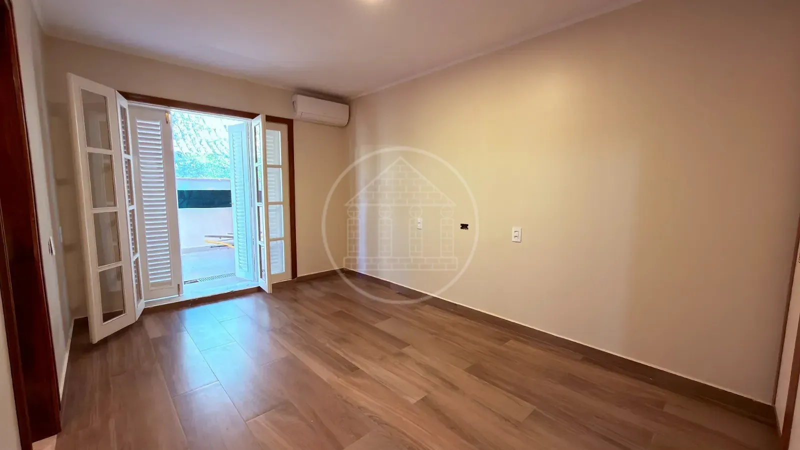 Casa, 4 quartos, 350 m² - Foto 28