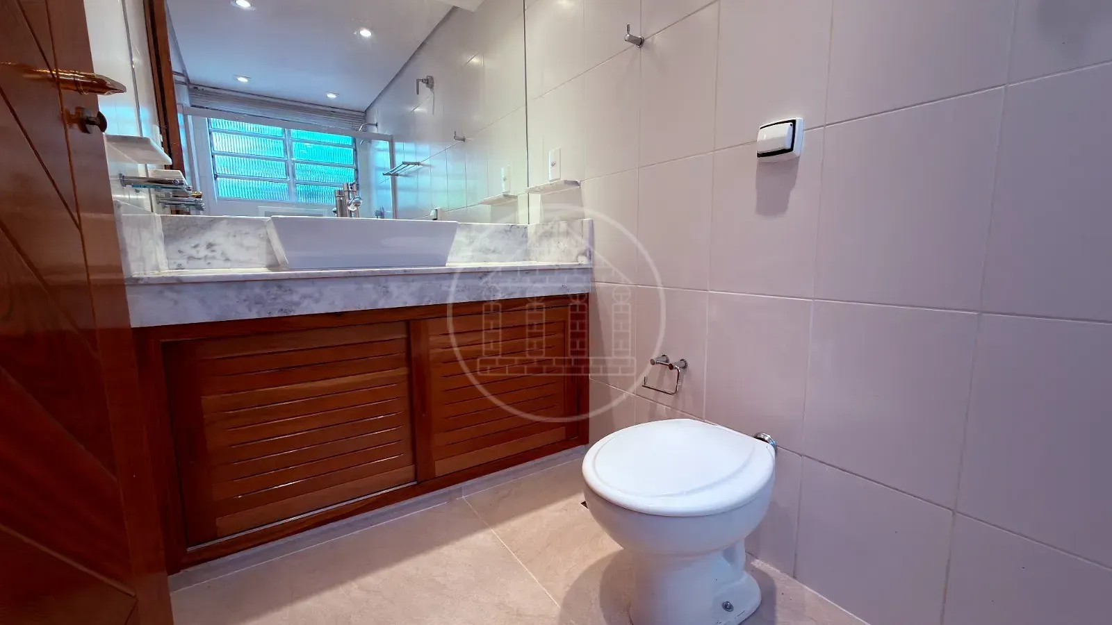 Casa, 4 quartos, 350 m² - Foto 31