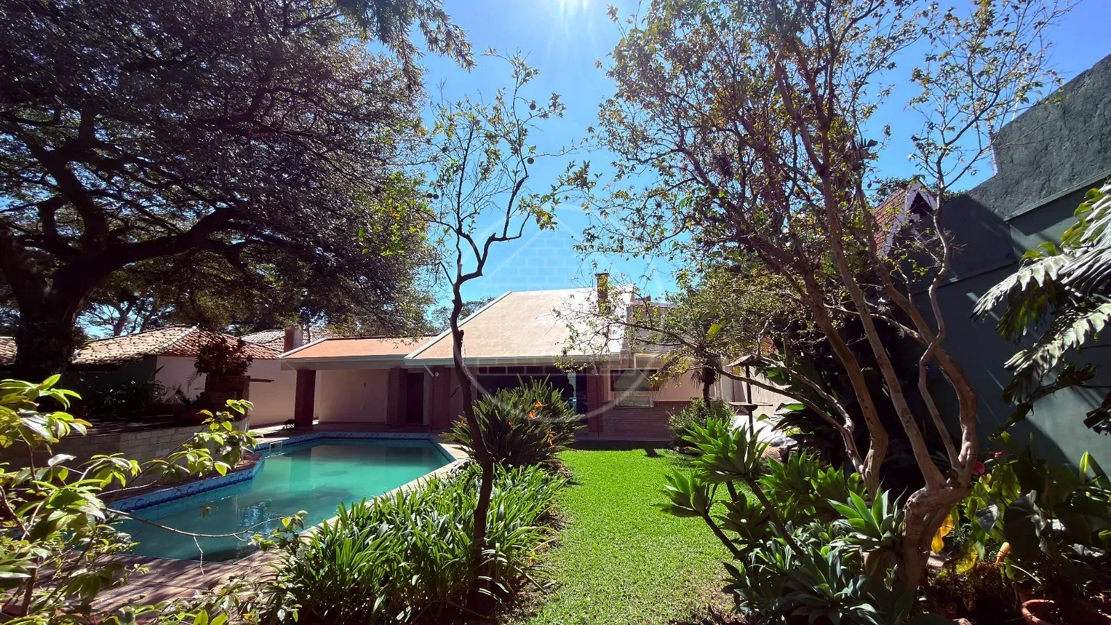 Casa, 4 quartos, 350 m² - Foto 8