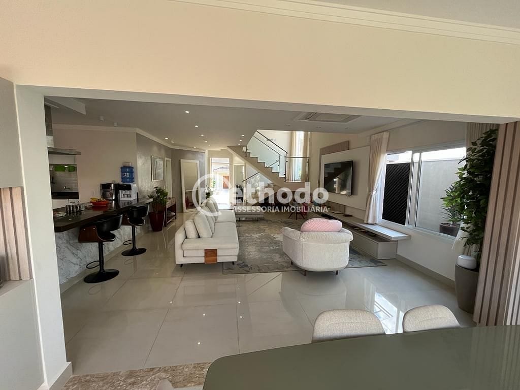 Casa, 3 quartos, 228 m² - Foto 7