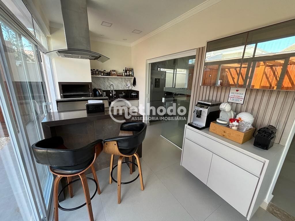 Casa, 3 quartos, 228 m² - Foto 20