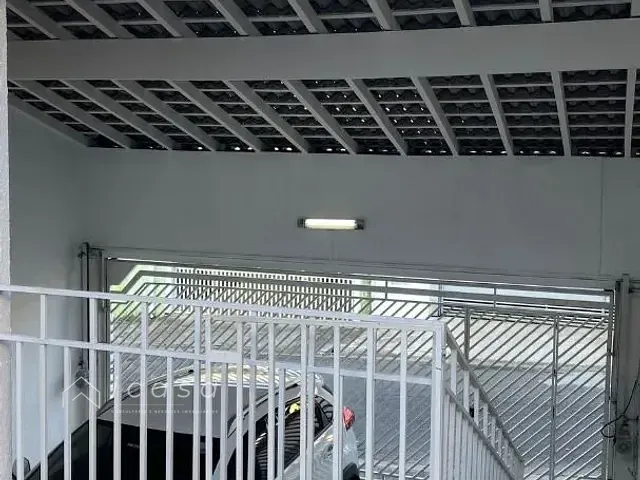 Casa com 134m² 3 quartos e 2 banheiros, para alugar, no bairro Villa Branca em Jacareí