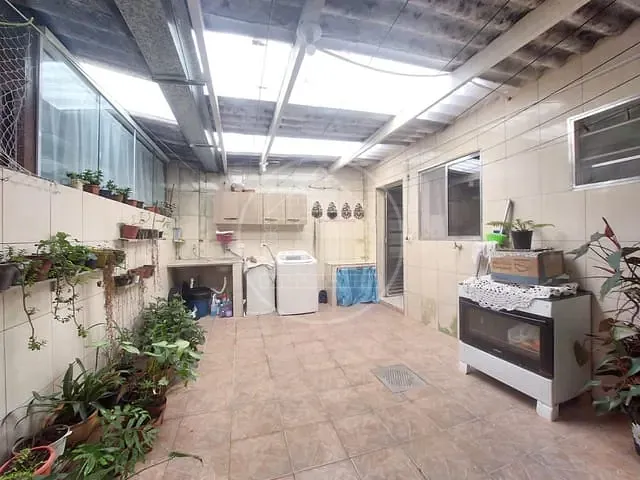 Casa 5 quartos e 3 banheiros, à venda, no bairro GRAJAU em São Paulo