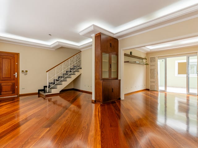 Casa com 200m² 3 quartos e 4 banheiros, à venda, no bairro Chácara Santo Antônio (Zona Sul) em São Paulo