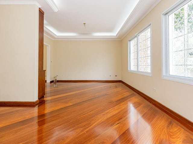 Casa com 200m² 3 quartos e 4 banheiros, à venda, no bairro Chácara Santo Antônio (Zona Sul) em São Paulo