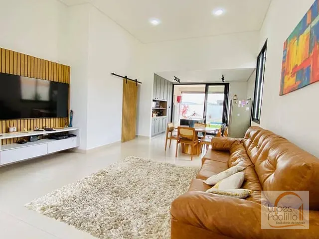 Casa com 384m² 3 quartos e 2 banheiros, à venda, no bairro Loteamento Parque Residencial Serras de Atibaia II em Atibaia
