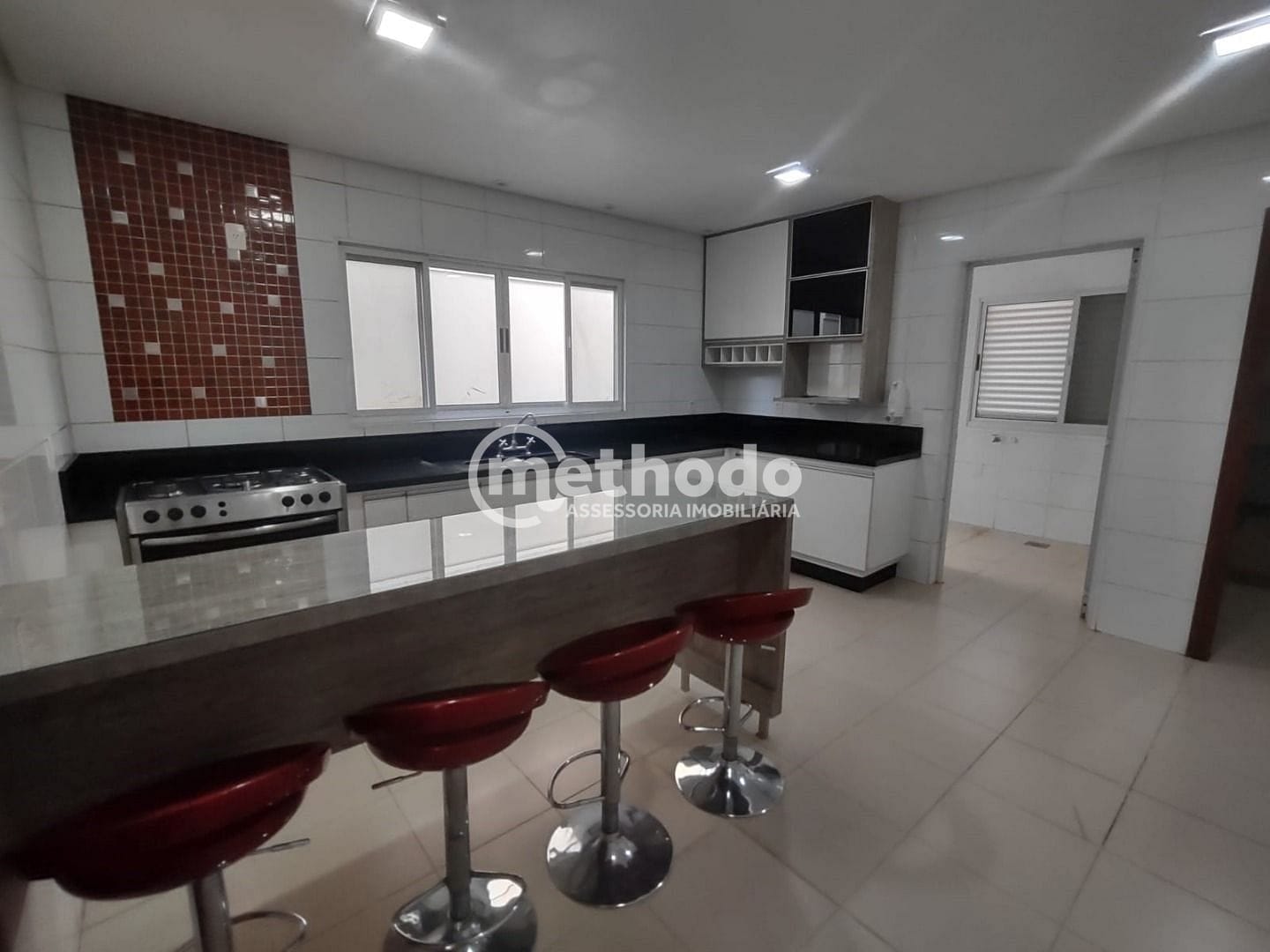 Casa, 5 quartos, 346 m² - Foto 10