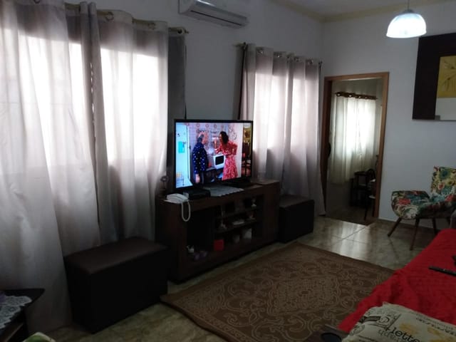 Casa com 150m² 2 quartos e 1 banheiro, à venda, no bairro Residencial e Comercial Laerte Asumpção em Pindamonhangaba