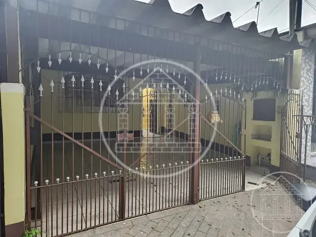 Casa 2 quartos e 2 banheiros, à venda, no bairro Jardim Lallo em São Paulo