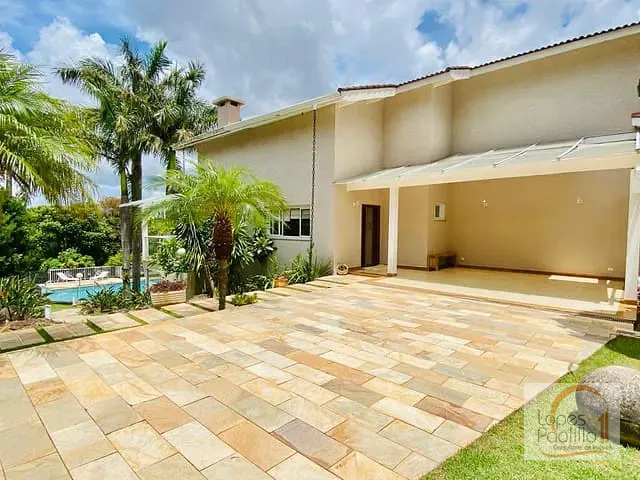 Casa com 1318m² 5 quartos e 4 banheiros, à venda, no bairro Condomínio Flamboyant-B em Atibaia