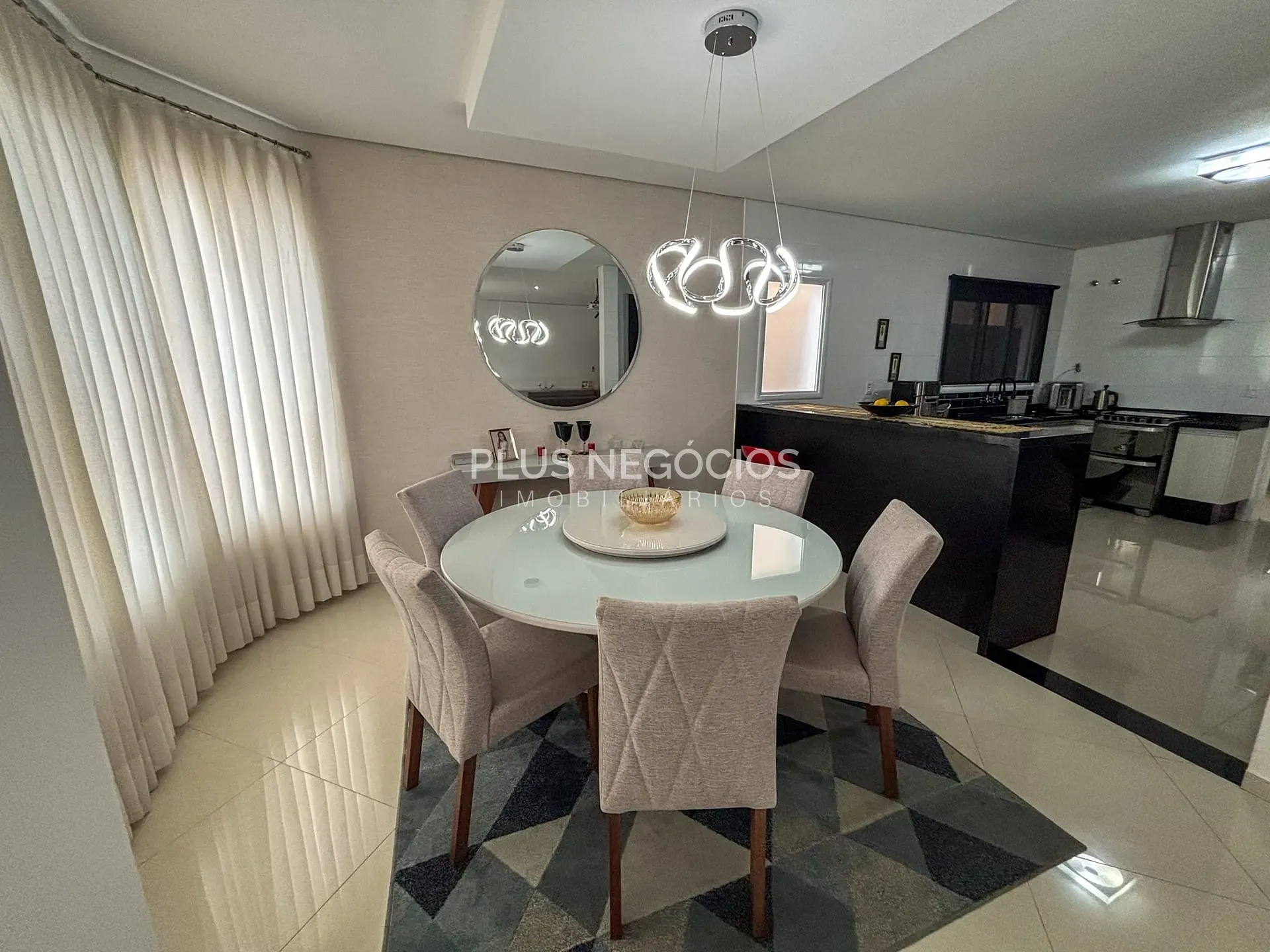 Casa, 3 quartos, 234 m² - Foto 17