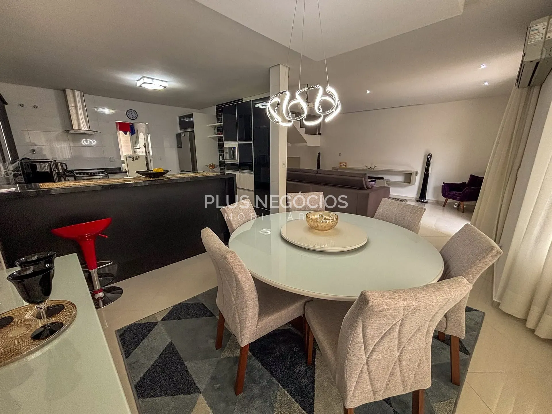 Casa, 3 quartos, 234 m² - Foto 14