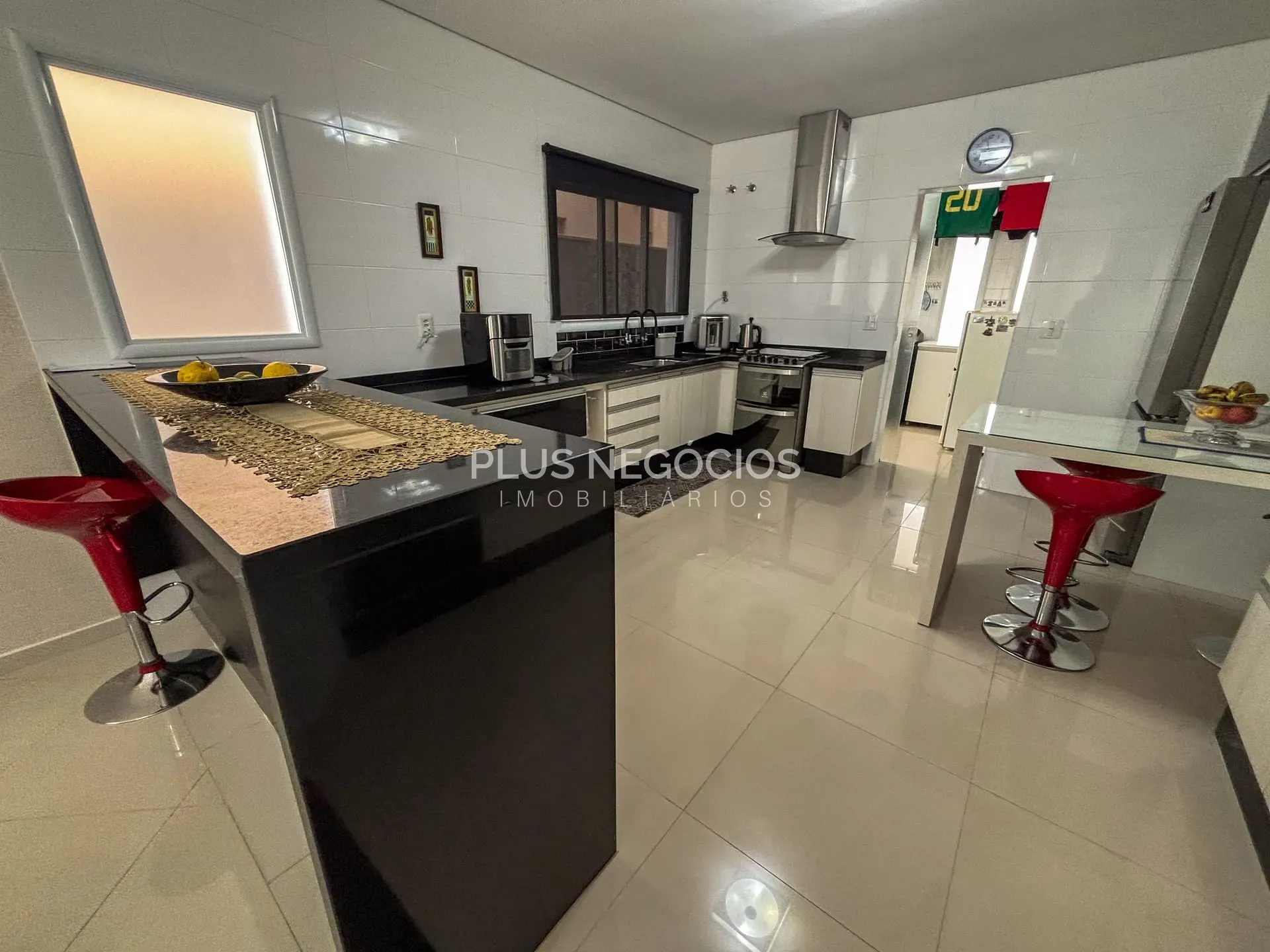 Casa, 3 quartos, 234 m² - Foto 16
