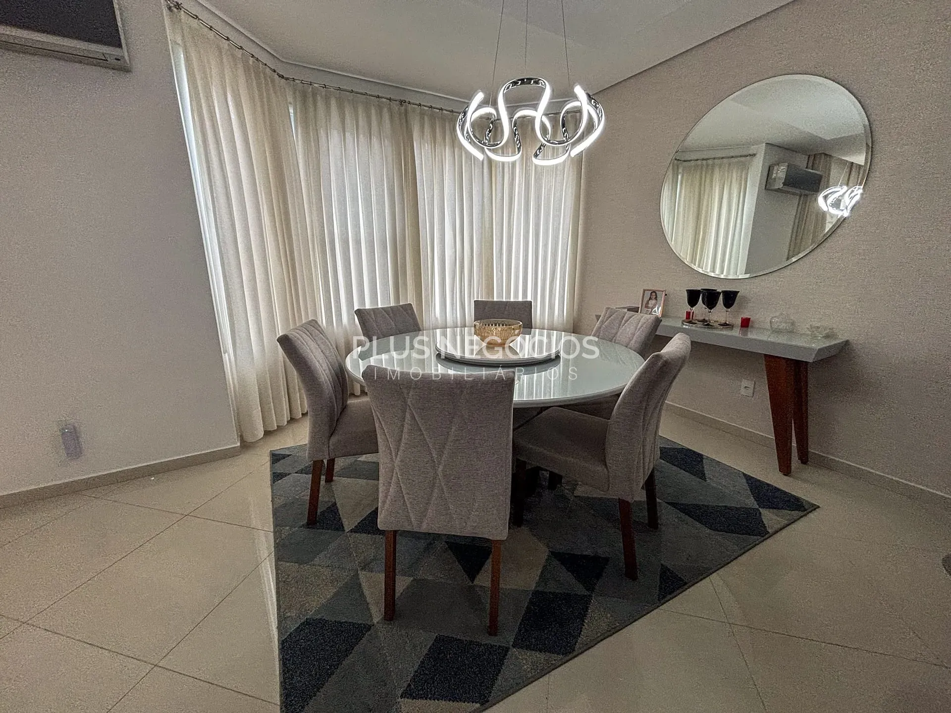 Casa, 3 quartos, 234 m² - Foto 27