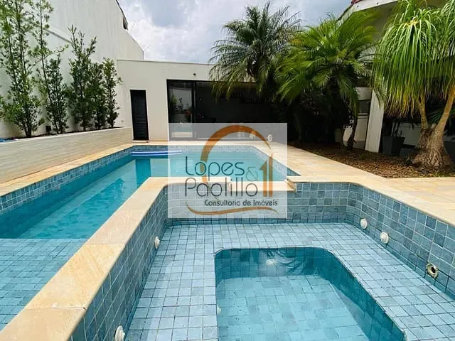 Casa com 630m² 3 quartos e 4 banheiros, à venda, no bairro Nova Gardênia em Atibaia