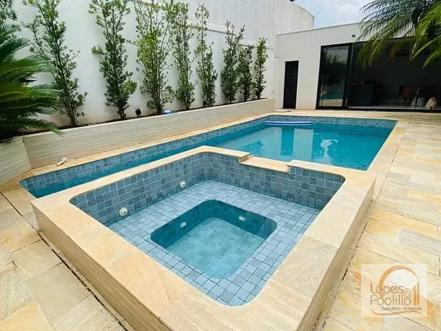 Casa com 630m² 3 quartos e 4 banheiros, à venda, no bairro Nova Gardênia em Atibaia